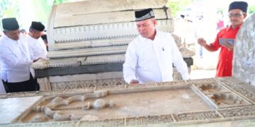 Peringati 800 Tahun Samudera Pasai, Bupati Aceh Utara Tabur Doa di Makam Sulthanah Nahrasiyah