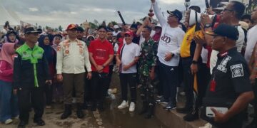 Ayah Wa Lepas Ribuan Peserta Jalan Santai, Ajak Warga Jaga Sejarah dan Syariat di Usia 800 Tahun Samudera Pasai