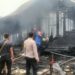 Polisi Hadir di TKP Kebakaran Dua Rumah di Muara Dua, Lakukan Pengamanan dan Penyelidikan