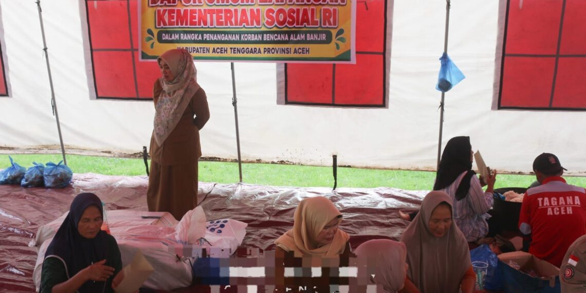 Dinsos Aceh Tenggara Buka Dapur Umum, Sekitar 2.000 lebih Porsi Makanan bagi Korban Banjir