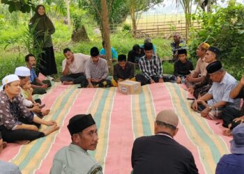 Warga Baroh Kuta Batee Gelar Khanduri Blang, Awali Musim Turun ke Sawah dengan Doa Bersama