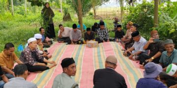 Warga Baroh Kuta Batee Gelar Khanduri Blang, Awali Musim Turun ke Sawah dengan Doa Bersama