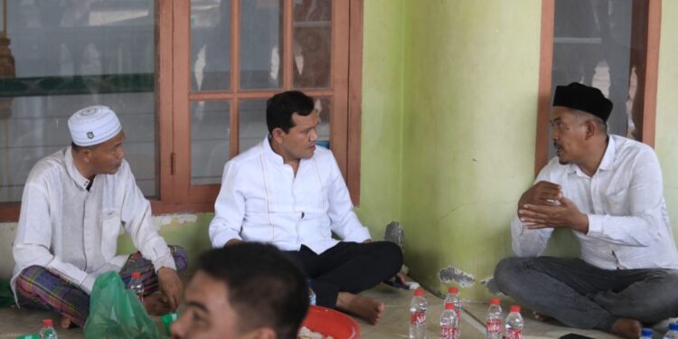 Wagub Dek Fadh Turun ke Gampong, Maulid Nabi Jadi Ruang Silaturahmi dan Aspirasi
