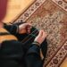 Seusai Sholat, Jangan Langsung Pergi! Sudahkah Kita Benar-Benar Mengingat Allah?