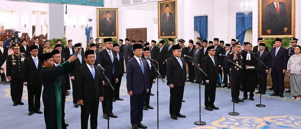 Prabowo Resmi Lantik Menteri dan Pejabat Tinggi Negara, Ini Daftarnya