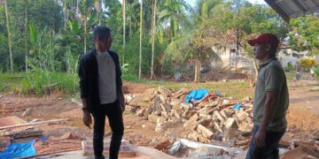 Wabup Aceh Utara Cek Rumah Warga yang Rusak Diterjang Banjir Bandang